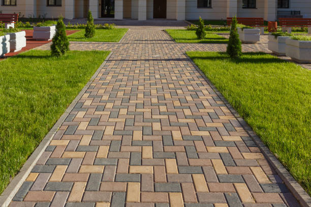 Best Natural Stone Driveway Pavers in Cresco, IA